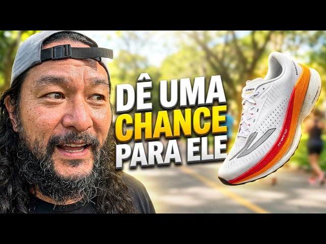 Corri com o SKECHER AERO RAZOR