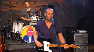 Paul Thorn Performs "Mediocrity is King" on The Texas Music Scene