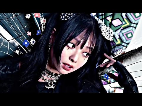 JENNIE for the CHANEL 22 Bag Campaign - CHANEL Handbags (4k) Twixtor Clips