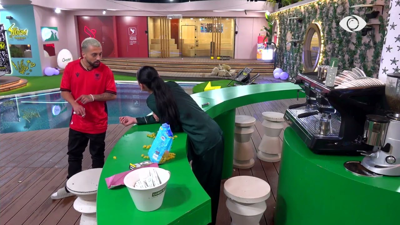 “Mos bëj zemra…”/ Gjesti bisedon me Eglin: Hajde flemë