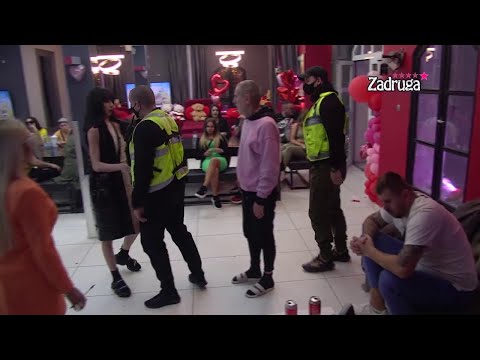 Zadruga 5 - Obezbeđenje uletelo u kuću zbog Tare i Karića, ona hoće da iznese nešto - 10.02.2022.