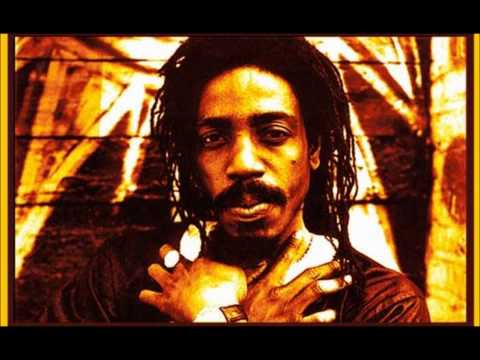 Earl Sixteen - Sweet Reggae Music