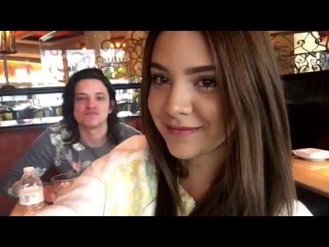 download lagu mp3 mp4 Abril yelo, download mp3 Abril yelo free download, download mp3 Abril yelo