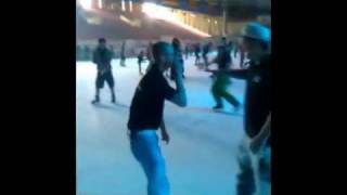 preview picture of video 'IceFreestyler Münster und IceFreaks Dinslaken in der Eishalle Unna'