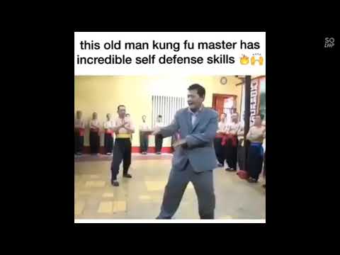 THE FAke KUNG FU FOOL MASTER !! 😂😂😂