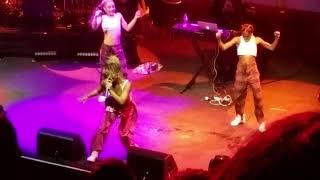 DaniLeigh - Lil Bebe (Live)