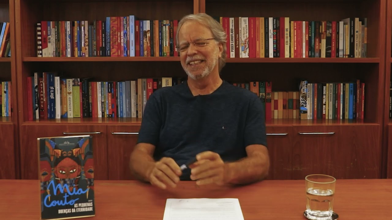 Companhia no vestibular - trajetórias e carreiras com Mia Couto