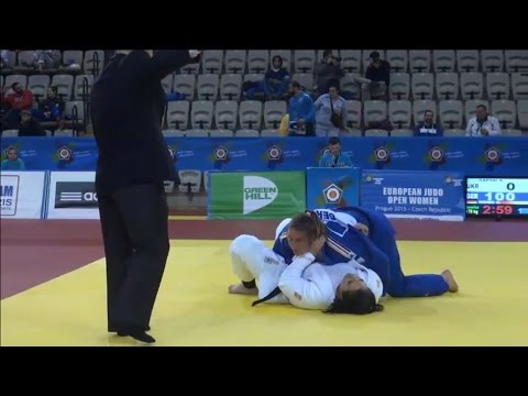 women judo osaekomi 43