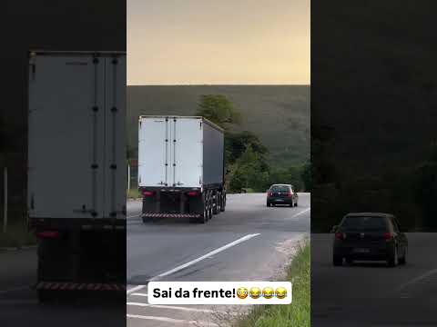 PARECE CENA DE FILME! 🎥 O caminhão mais qualificado que você vai ver hoje.  #caminhao #chofermoral