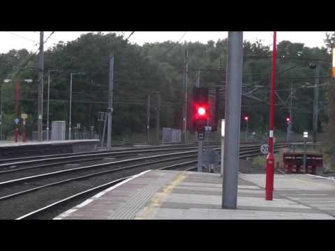 86639/90048 4L81 Coatbridge - Tilbury liner 15th July 2013