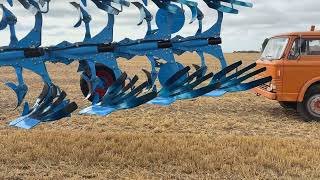 Charrua revers&iacute;vel Lemken Juwel 8 V T 5 / 1 L 90 | Imagem 4 - Agroline
