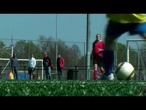 MEIDENVOETBAL / BE QUICK 28 MB1 2009 - Wedstrijdimpressie