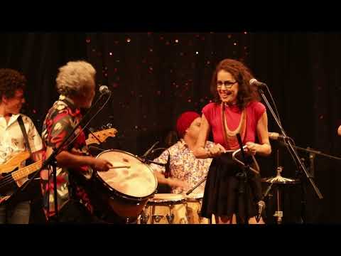 Trio Samburá - Perfume da Paixão