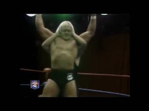 Hulk Hogan vs Chris Curtis AWA 1981