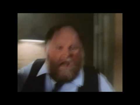 PZ's Interesting Scenes - 003 - Diner assassination scene of Cast A Deadly Spell 1991