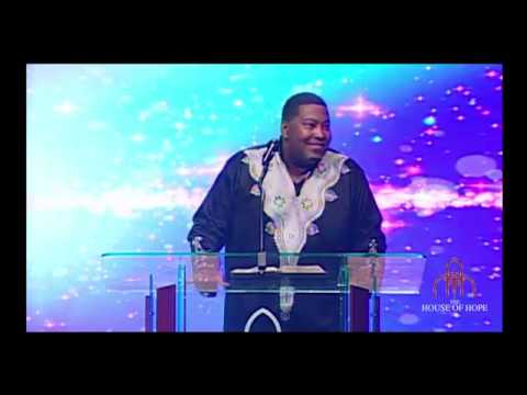 Dr. E. Dewey Smith singing "Shine on Me"