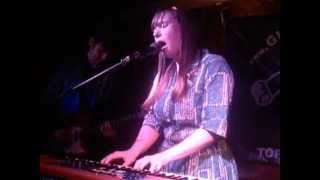 Cosines - Out Of The Fire (Live @ Buffalo Bar, London, 11/05/13)