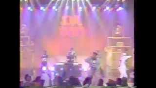 Soul Train 87&#39; Performance - Public Enemy - Rebel Without A Pause!