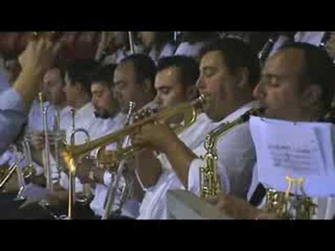 Banda do Samouco - Campo Pequeno 2008 - La Virgen Macarena