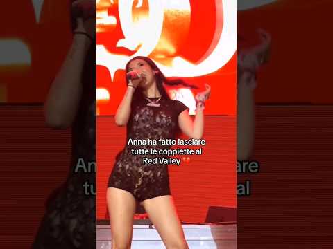 Anna e Lazza hanno fatto LASCIARE TUTTE le COPPIE al LIVE