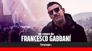 Un giornata con Francesco Gabbani: &quot;Quando ho deciso di smettere di suonare è arrivato il successo&quot;