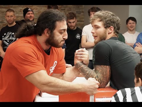CANADA 2022 Mens MiddleWeight Armwrestling Tournament pal