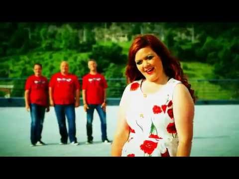 Ansambel NARCIS - Pomežikaj mi skrivaj (Official HD)