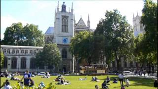 preview picture of video 'The Thames - Putney Bridge to St Paul's Cathedral - North Bank'