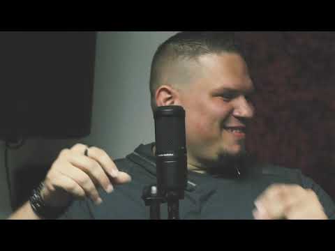 Betto Diaz - Me Pides Tanto  ( Efren Calderon)