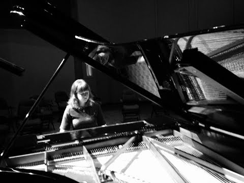 Helena Basilova plays A. Scriabin Poem op 32 nr. 1