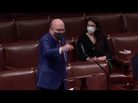 眾議院民主黨人抨擊特朗普 "可彈劾 "的罪行 (House Democrats blast Trump for 'impeachable' offenses)