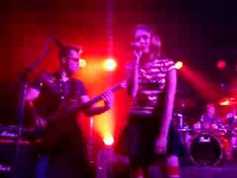 Ewa Farna live in V.M.