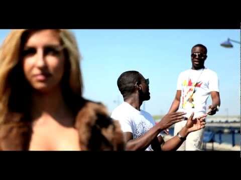 REBLER FT. SEYI - OUT OF THE HOOD [OFFICIAL MUSIC VIDEO] @itspressplayent