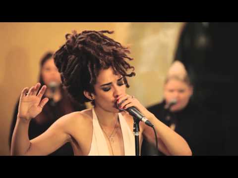 Calma Carmona - When I Was Your Girl (Live Performance)