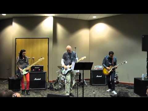 The Smashing Pumpkins - Quiet (2012-10-02 - Winnipeg, Canada)