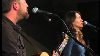 Jill Phillips sings &quot;I&#39;ll Meet You There&quot;