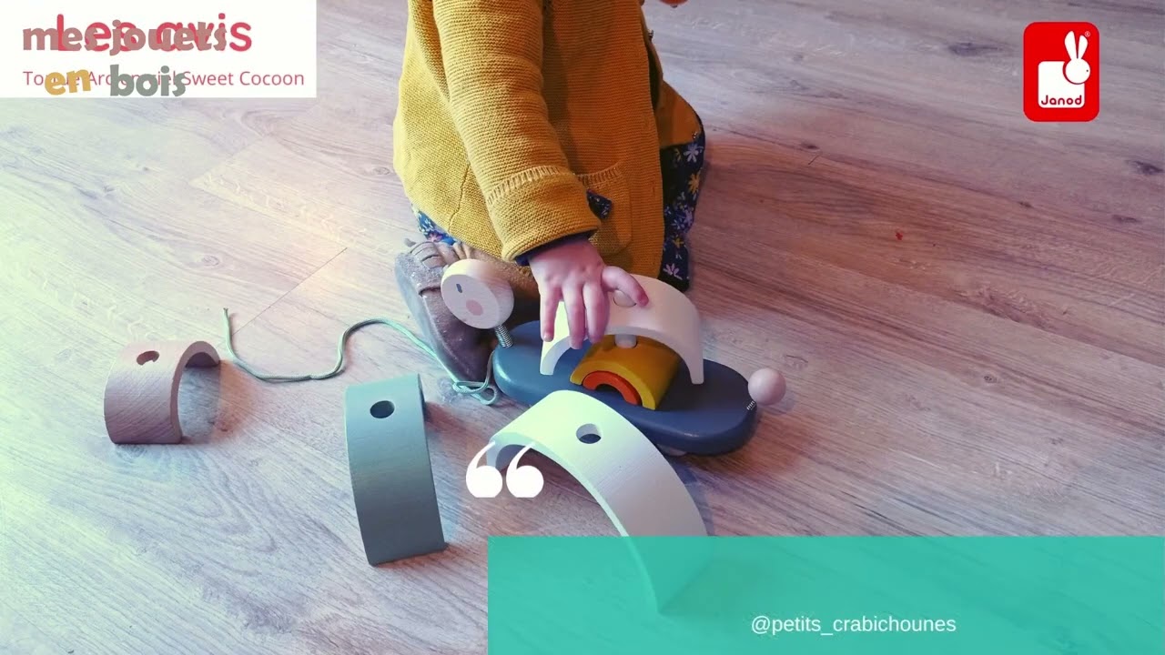 Tortue arc-en-ciel Sweet cocoon en bois à tirer pour bébé