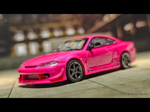 Tarmac Works 1/64 Scale Vertex Nissan Silvia S15 | Pink Metallic
