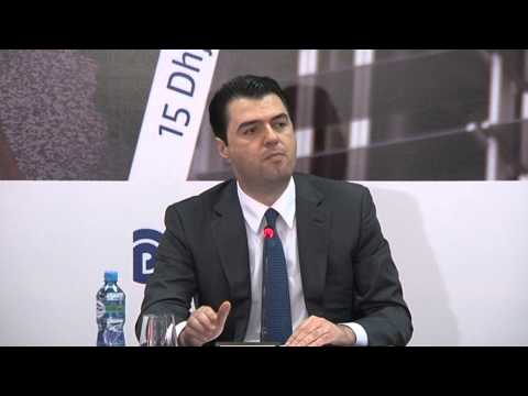 BASHA: QEVERIA TE PERMBUSHE DETYRAT PER STATUSIN