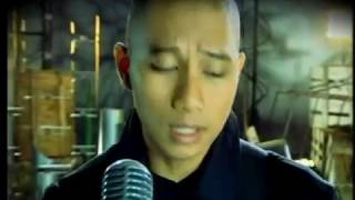 The Rain - Dengar Bisikku (Official Music Video)