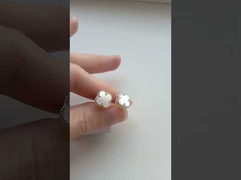 Серебряные серьги Ван Клиф клевер Van Cleef белый перламутр пусеты гвоздики - фото 1 - id-p2809826344