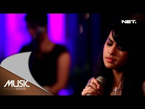Music Everywhere Feat Maudy Ayunda - Stay (Rihanna feat Mikky Ekko Cover song)