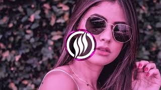 Max Oazo Feat. Moonessa - Airplane (Chill Edit)