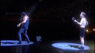 AC/DC - Back in Black (2001 Munich)