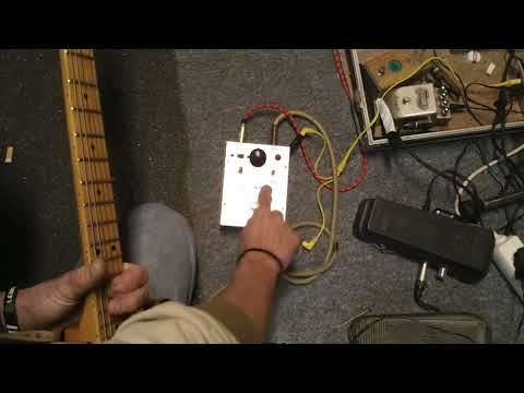 Electro-Harmonix Big Muff Pi V1 (Triangle)1972, internally ALL original, mechanically restored+modernized image 16