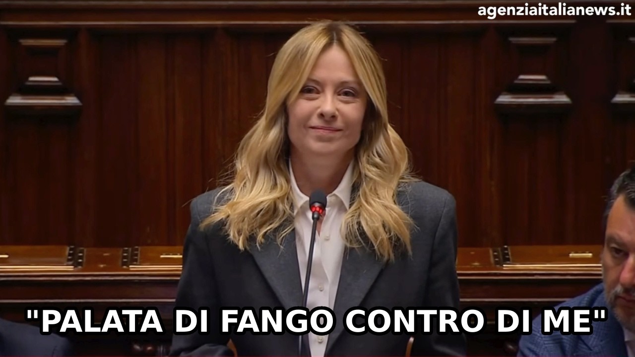 MELONI:“PALATA DI FANGO CONTRO DI ME, TIRANDO IN BALLO UN PADRE CHE NON VEDO DA QUANDO AVEVO 11ANNI”