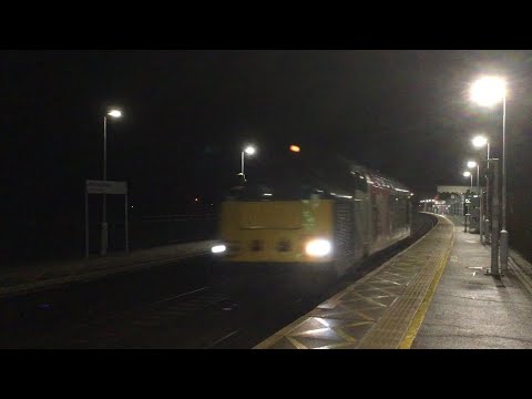 Rail Operations Group 37611 makes a racket at Manningtree with 0Z37