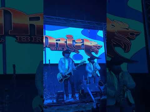 Rosas 🥀 en vivo - la furia del bravo