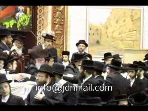 Bar Mitzvah Einikel of Vienner Ruv - Teves 5771