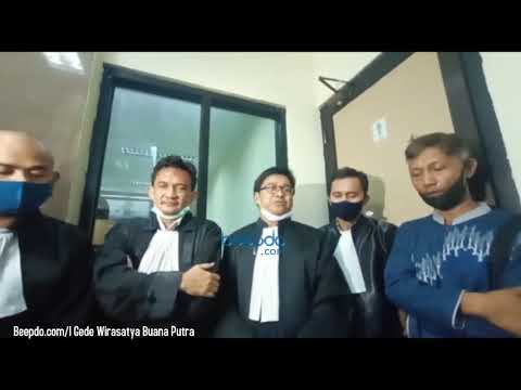 Mat Solar's Son, Haidar Rasyad, Attends Trial in Alleged Embezzlement Case Involving Muhammad Idris
